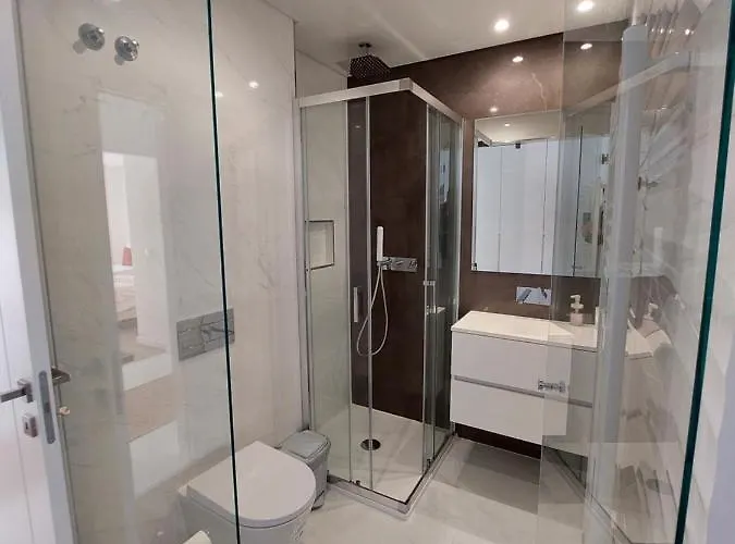 Life Apartment, New, Elegant And Cozy Апартаменты