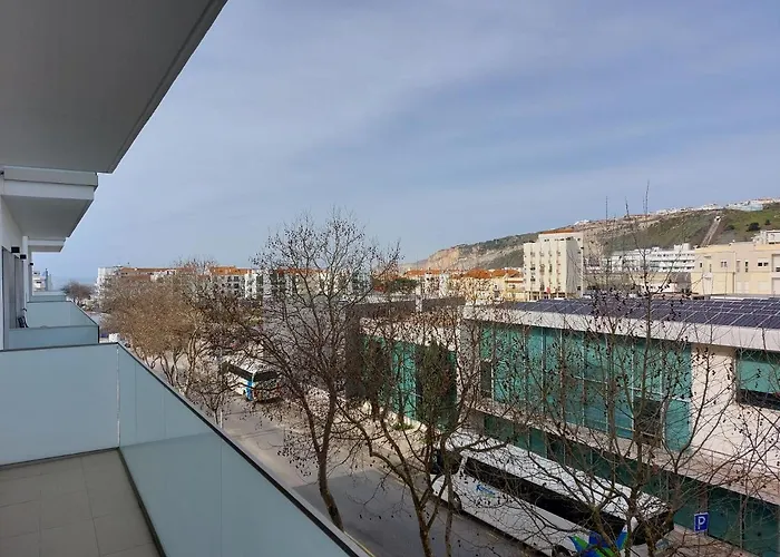 Апартаменты Life Apartment, New, Elegant And Cozy Назаре